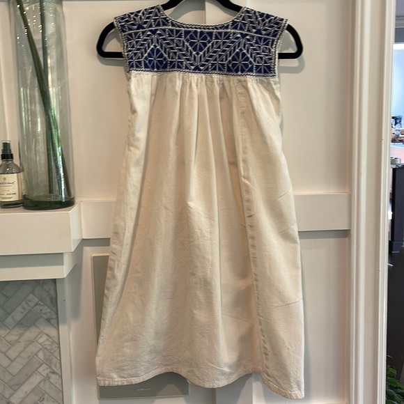 Santa Marguerite Haute Folk Mexico Hand Embroidered Dress - Picture 7 of 11